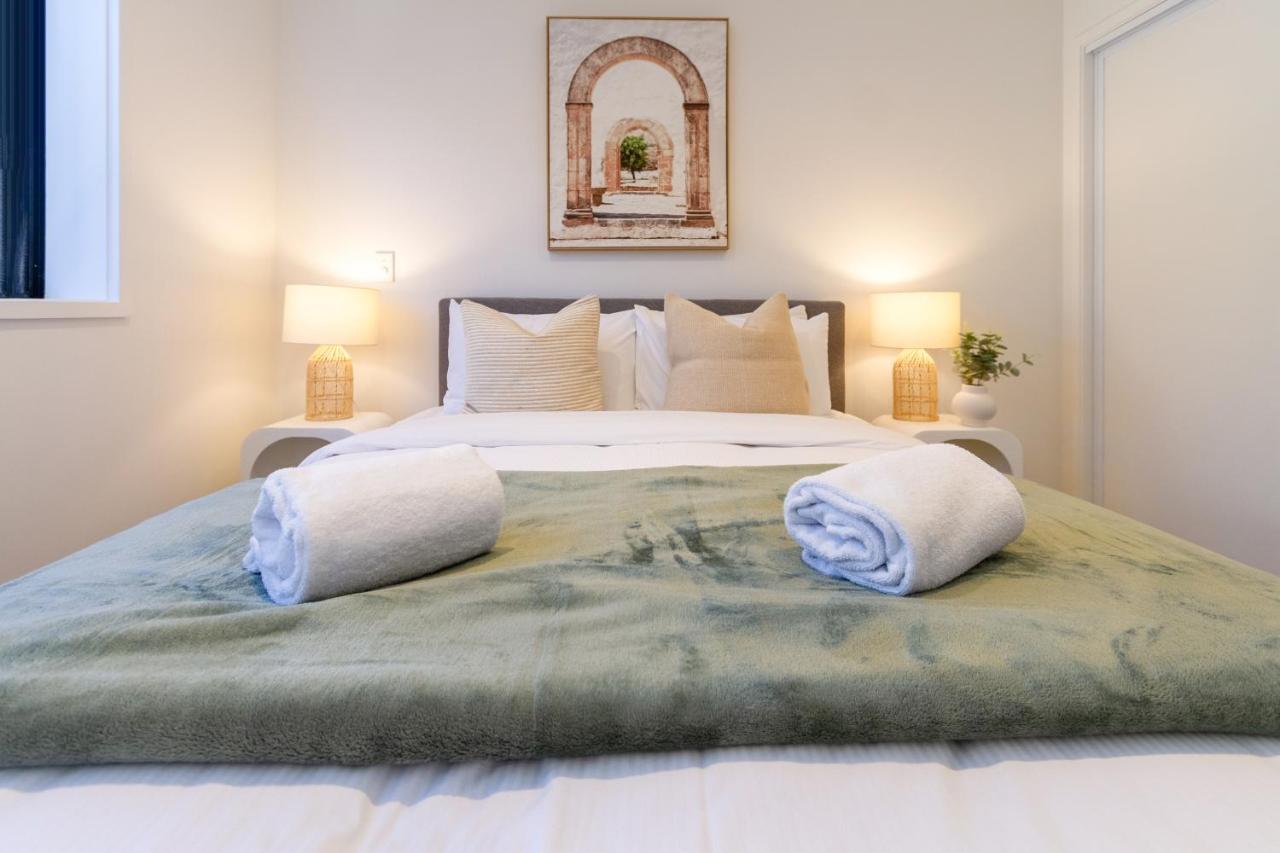 Central Sunny Perch 2 Bed 1 Bath Daire Christchurch Dış mekan fotoğraf