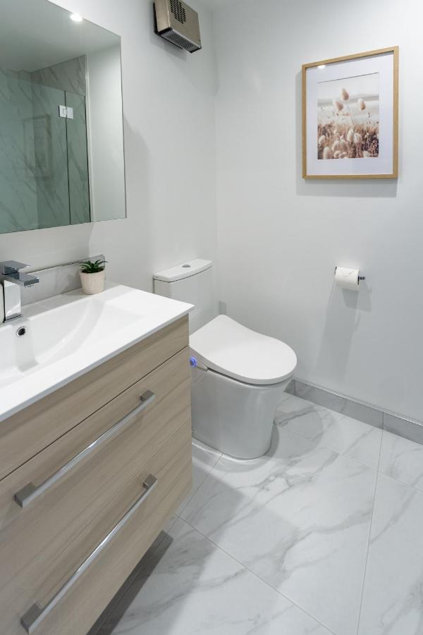 Central Sunny Perch 2 Bed 1 Bath Daire Christchurch Dış mekan fotoğraf