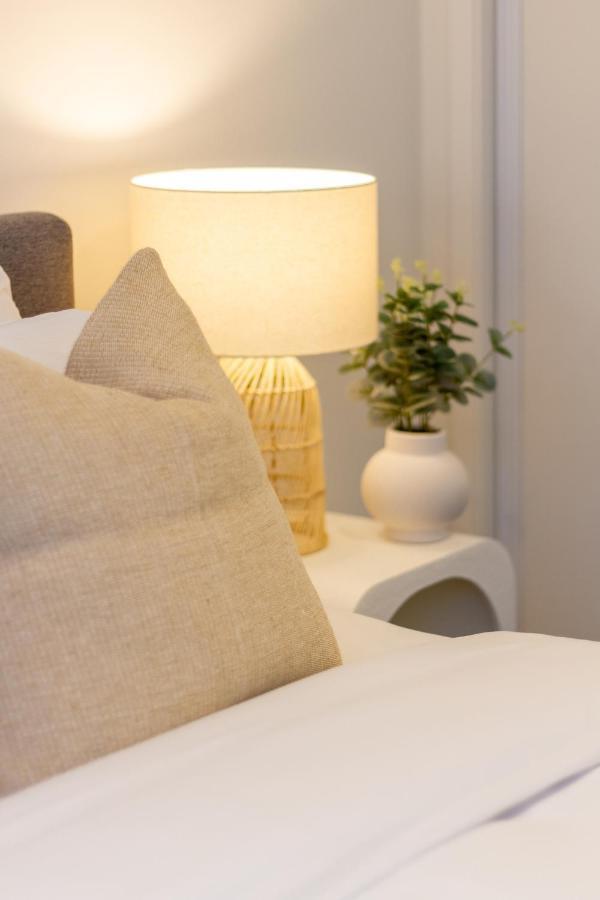 Central Sunny Perch 2 Bed 1 Bath Daire Christchurch Dış mekan fotoğraf