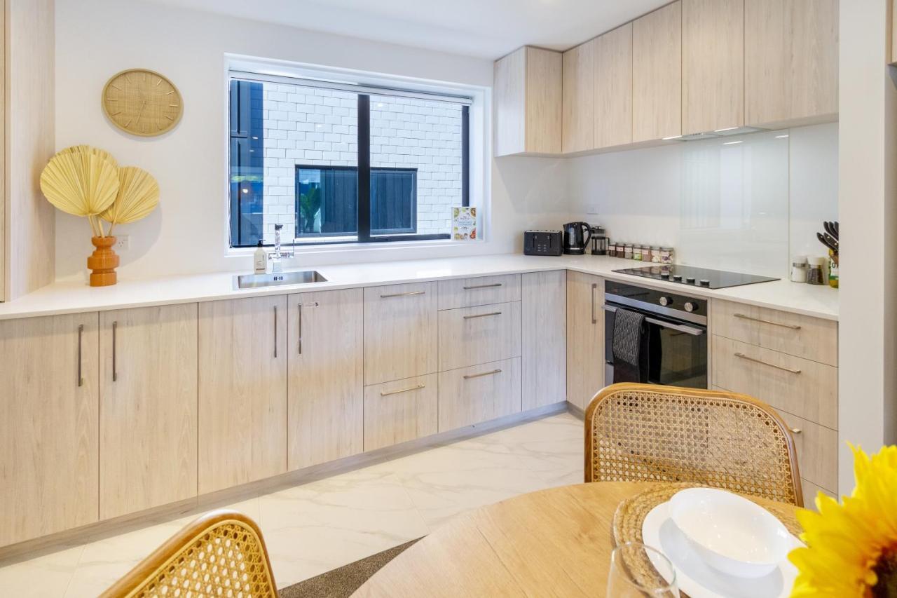 Central Sunny Perch 2 Bed 1 Bath Daire Christchurch Dış mekan fotoğraf